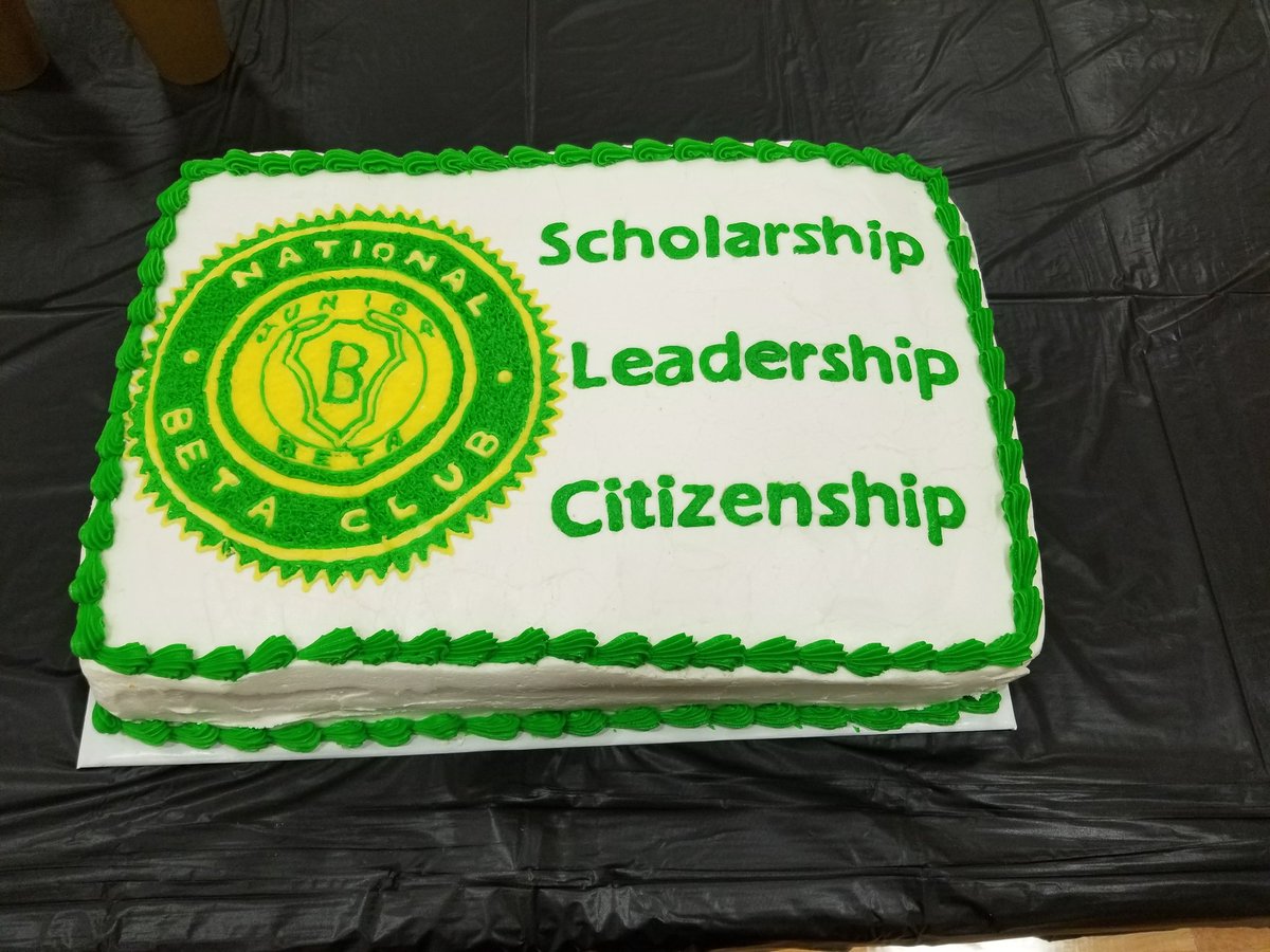 missjazowski's tweet photo. Congrats to @Lockport91 newest Jr. Beta members! Thanks to @lkfiday for the AMAZING cake. https://t.co/AX3Q24cpi1