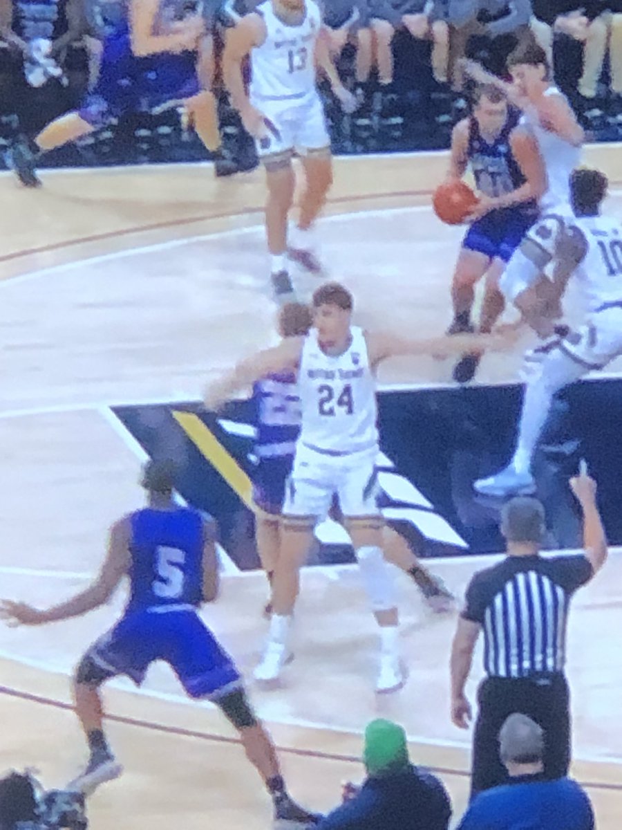 BJSsteelhead's tweet photo. @MarsHSHoops @robbycarmody24 Good to see #24 back on the court!! #MarsPlanets https://t.co/9OI6NTkth9
