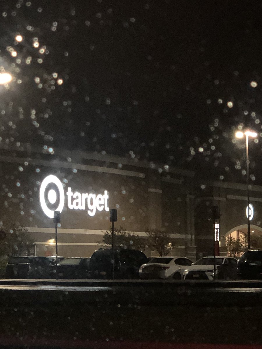 gjesus47's tweet photo. Rare picture of a white colored target sign retweet for good luck 🍀 https://t.co/0tofE4nZZo