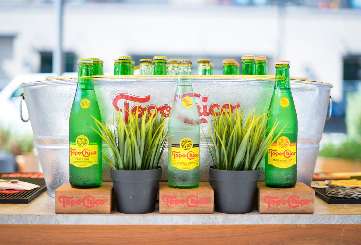 ObserverMKTG's tweet photo. OFFICIAL PARTNER : It's #TopoTuesday and we're happy to announce that Topo Chico USA will be hanging out with us at the 2019 #DOMusicAwards! 

Get your tickets to hang with 'em here → https://t.co/bAYWUsBBia https://t.co/fxa6Am34pU