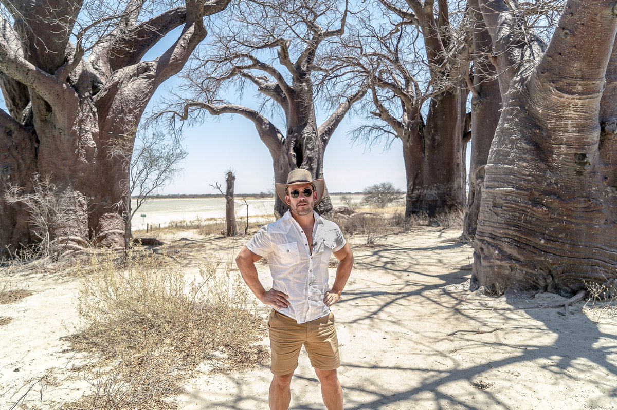 svensundgaard's tweet photo. Baine's #Baobab Trees! More on Instagram!
Thomas Baines painted these trees over 150 years ago & they largely look the same: #Baobab trees are iconic in southern Africa but they're dying off due to climate change.
#ClimateChange #ExploreWithSven https://t.co/VlItzaHBk2