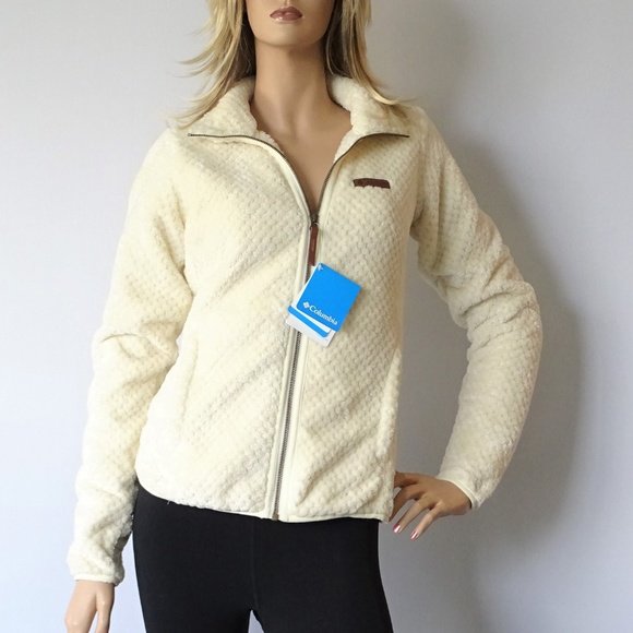 MrsSupply's tweet photo. So good I had to share! Check out all the items I'm loving on @Poshmarkapp from @zeljko523 #poshmark #fashion #style #shopmycloset #columbia: https://t.co/kEW1KoxDGq https://t.co/sPnsRltHY3