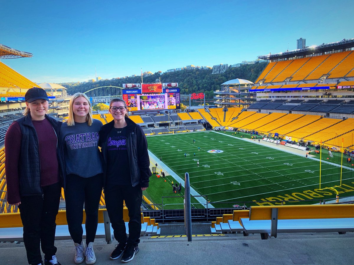 chathamu_swd's tweet photo. β¨Monday Night Lights β¨ As the Steelers brought home the win last night these Cougars brought home some fundraising hours in one of the most famous football stadiums in the country! πππ€ #WhyPittsburgh #WhyChatham #RollCougs #CougarNation #ChathamSwimDive https://t.co/v3BORBcxM4