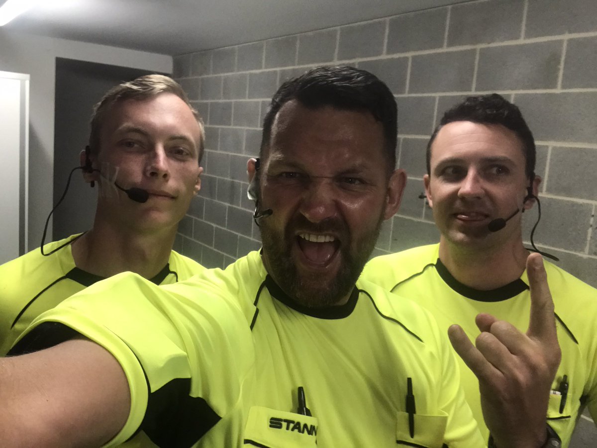 RNFAReferees's tweet image. Royal Australian Navy Men’s vs. Australian Army Men’s - Inter Service Decider #refsareready 🇦🇺🇬🇧⚽️🏆