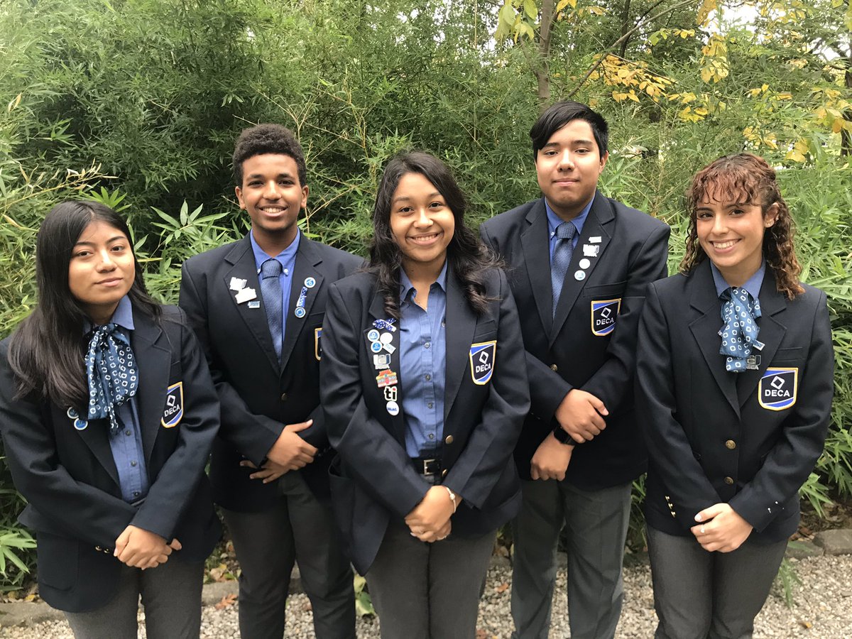 Inviting all UCHS DECA alumni to return to the media center on 11/13/19 @ 3pm where we host our annual Deca Afternoon Tea Experience. Team #10 is excited to welcome our new members and families and to hear the benefits of DECA from our Alumni.