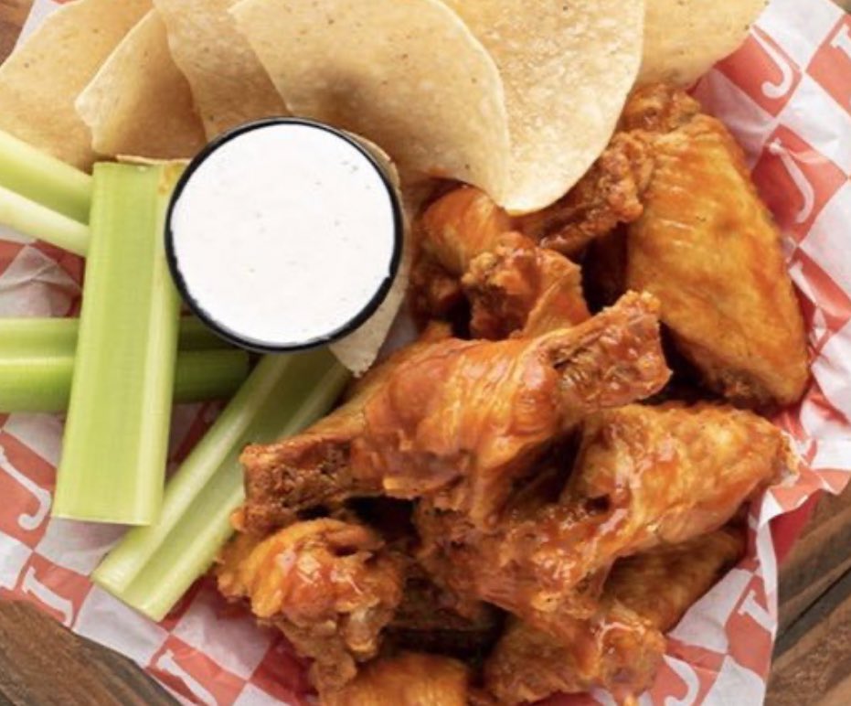 Retweet for a shot at Free Wings for a Year! Wednesday the 30th is $.50 WINGS all day at both locations. Limit 10, dine in only. Gotta follow to qualify! #itcouldbeyou