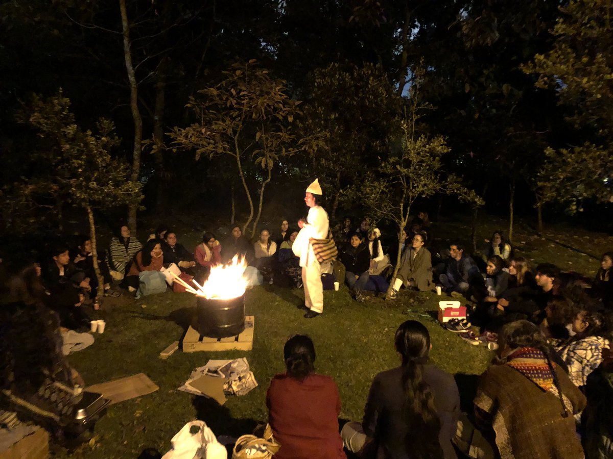 _eliberry's tweet photo. En @uniandes : Trasnocho con la madre tierra. Cosmovisión Kogui para decolonizar el pensamiento. #thedesignafter @arqdisuniandes #diseñosdelsur #cumulus2019 en Bogotá, Colombia. https://t.co/ZBbyZ5vwxy