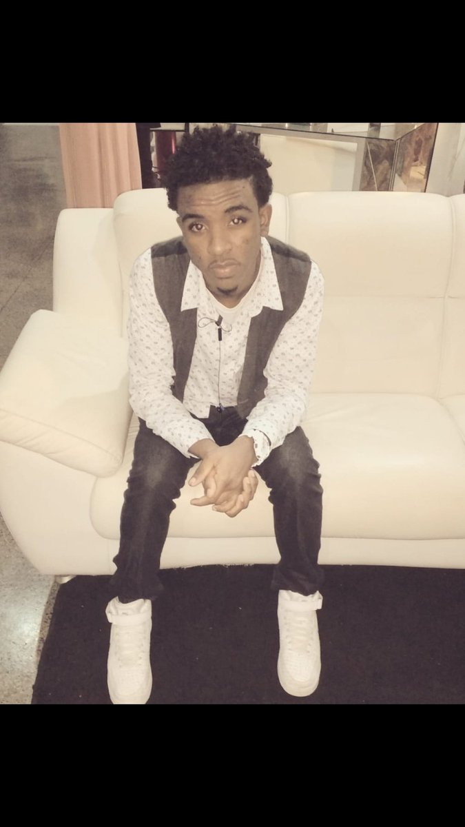 Davihdprince's tweet photo. Prince https://t.co/5ba1cXxvTw