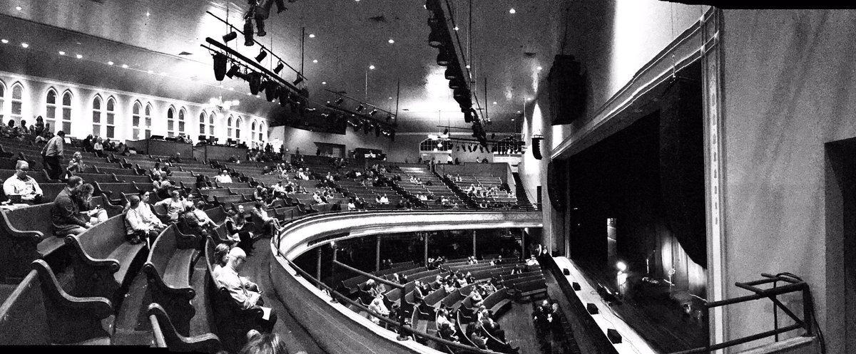 Ray Lamontagne <a href="/theryman/">Ryman Auditorium</a> with @liz_lolol!