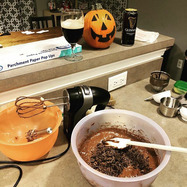 yourfitnesspath's tweet photo. When the birthday cake recipe calls for 3/4 cup of Guinness, you get a unexpected treat! https://t.co/MLnzZXlC9g https://t.co/6wIySWKinp