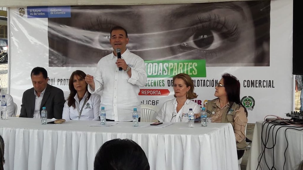 MintrabajoCol's tweet photo. Durante el lanzamiento de la estrategia de prevención y atención de la explotación sexual comercial de niñas, niños y adolescentes en el corredor vial turístico del paisaje cultural cafetero, el vice @Baena aseguró que este es un delito que debe ser erradicado con cambio cultural https://t.co/VSiCbOPMhJ