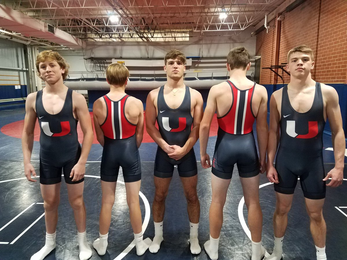 JHawkWrestlers's tweet photo. We found these dudes to model our new singlets! Look good. Feel good. Wrestle good. What do you think?
#buildingourbrand https://t.co/gikUlPu0ac