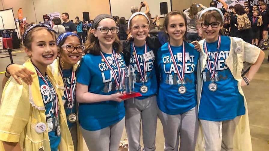 FTCCrazyCats's tweet photo. Hey @CollinsAero, @FIRSTweets is #RedefiningFutures for our team by inspiring us to connect with the community through our passion for robotics. You help us dare to do the impossible. Thank you for your support! https://t.co/AY1w5xK7dM