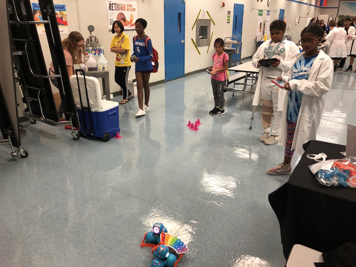 Debra Kelly Thomas tweet media