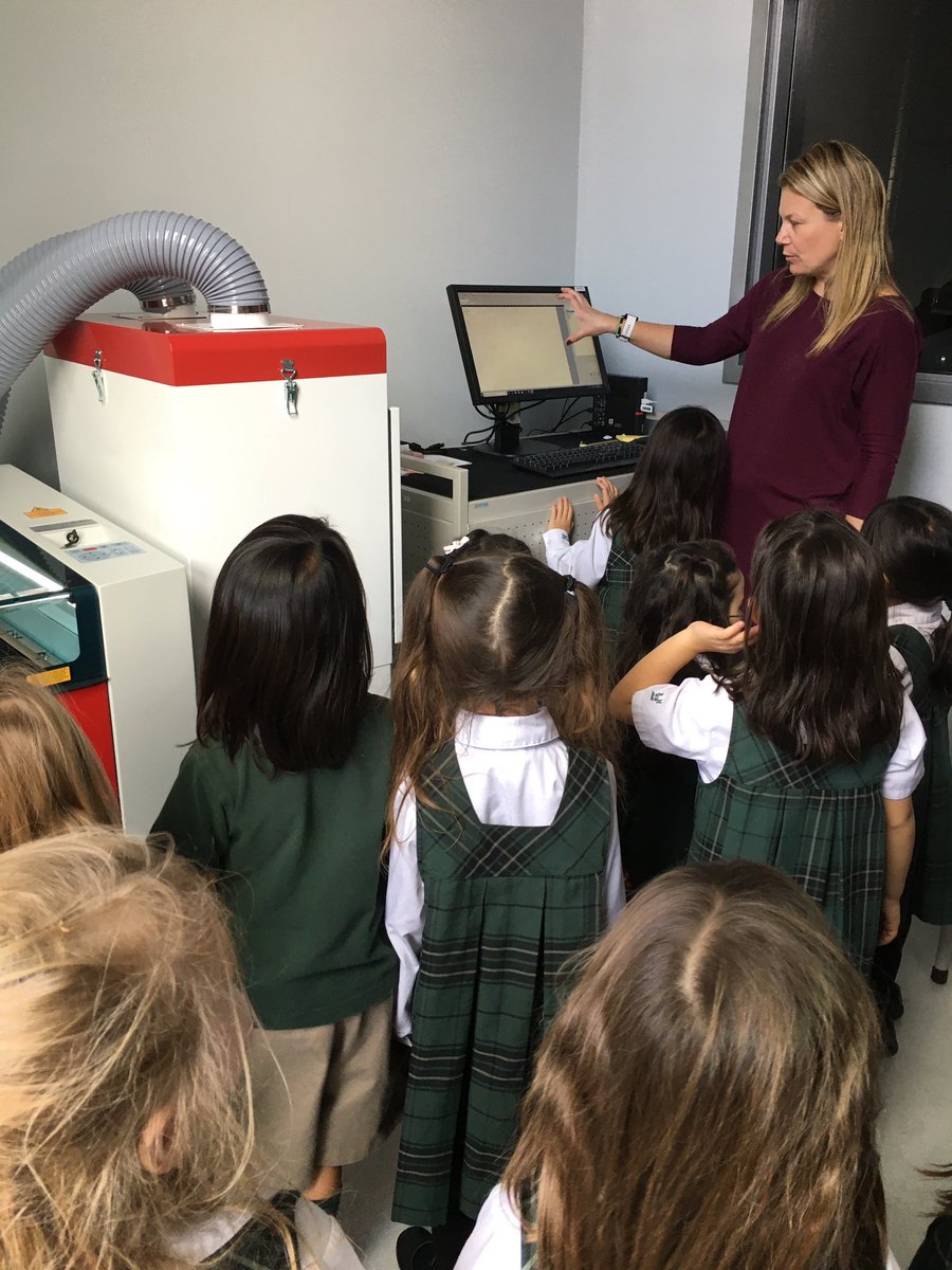 wpgteacher77's tweet photo. Today the Kindergarten class visited the Design Lab to learn about the #trotec laser cutter! They used #Inkpad to explore and create pumpkin forms for Halloween. They did a great job, and an awesome learning experience for everyone ❤️ #BHgirls https://t.co/6HFjiwANVa