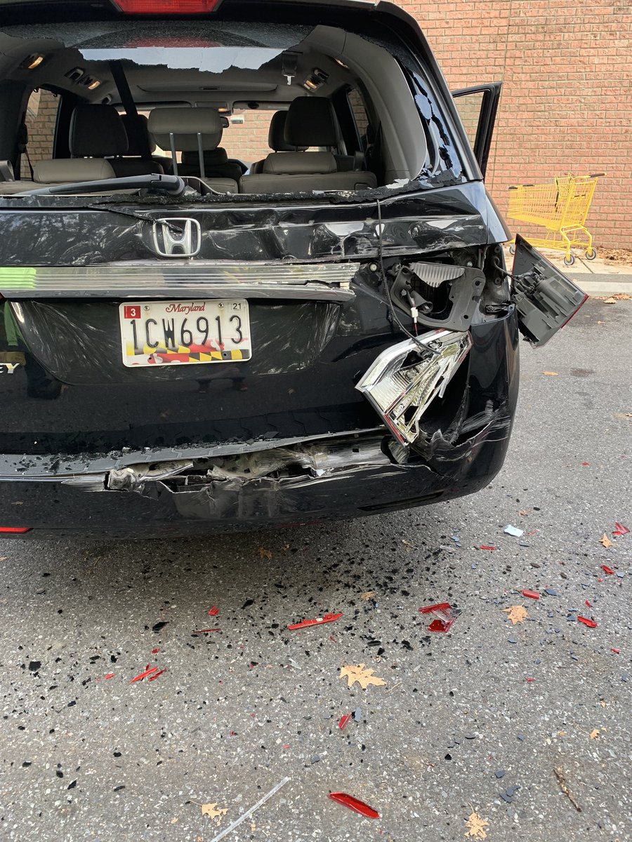 LillianLeCroy's tweet photo. So a @DollarGeneral truck hit my parked car while I was shopping inside. I was buying candy for our local Deale Elks Lodge Trunk or Treat which I was in charge of. Made me horribly late. Maybe dollar general will donate candy to our local Elks Lodge next year? https://t.co/5MhBzcEdR4