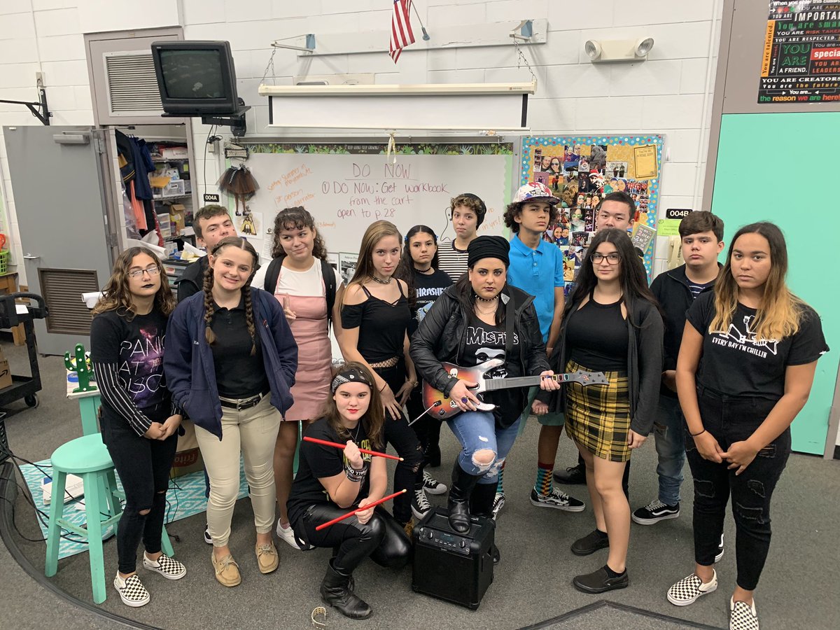 LetoLeadership's tweet photo. Homecoming Spirit Week - Day 2: Preps vs Punks🏌🏽‍♂️🤘🏼☠️ We love the spirit our Falcons are bringing this year. HUGE shoutout to all of our faculty members who are killing in in the classroom and with their Spirit Week attire. Tomorrow is Then vs Now. @LetoHighSchool @LHSMcCoy https://t.co/MfqzuRtD9K