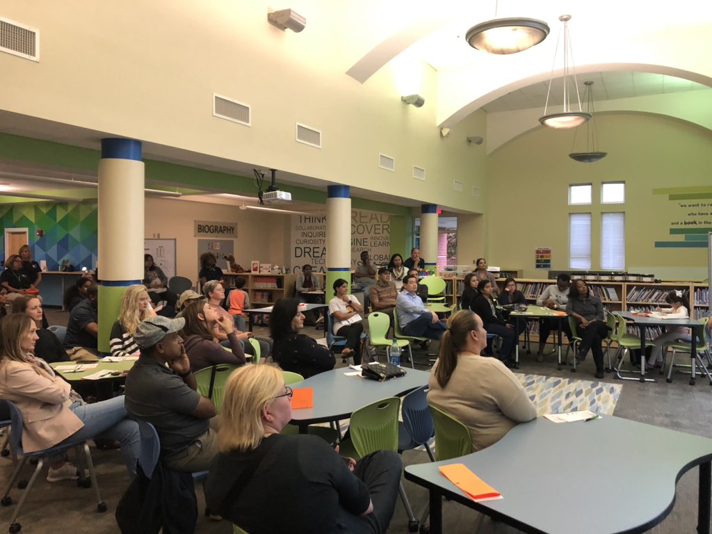 lisagarosi's tweet photo. Tonight we had a great turnout for our 1st Parent University-PBIS. Thanks to our teacher team and parents! @CogburnWoodsES #feathertogether #sharedownership https://t.co/AywEcApFCC