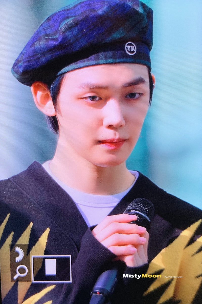 MistyMoon0913's tweet photo. 191030 미팬
#연준 #YEONJUN #TOMORROW_X_TOGETHER
 #TXT https://t.co/WVXNdYv9lz