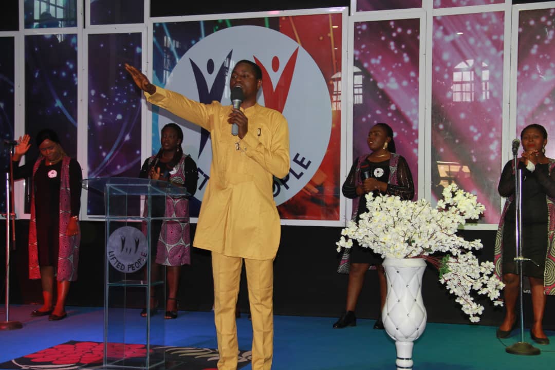 Sambowariebi2's tweet photo. My calling, my mission and my passion, God first #praisemachine https://t.co/FLUwSnOLIY