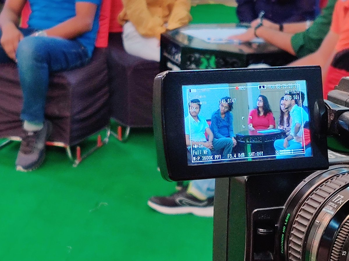 LearningBluesky's tweet photo. Budgets a roadblock for #behavioralSkills trainings? We're reimagining how behaviorals skills trainings are delivered. Library opens at @PeopleMatters2 #PMLnD on 6th Nov. Come say Hi to us at stall #E1! https://t.co/RUQxcI5tJT