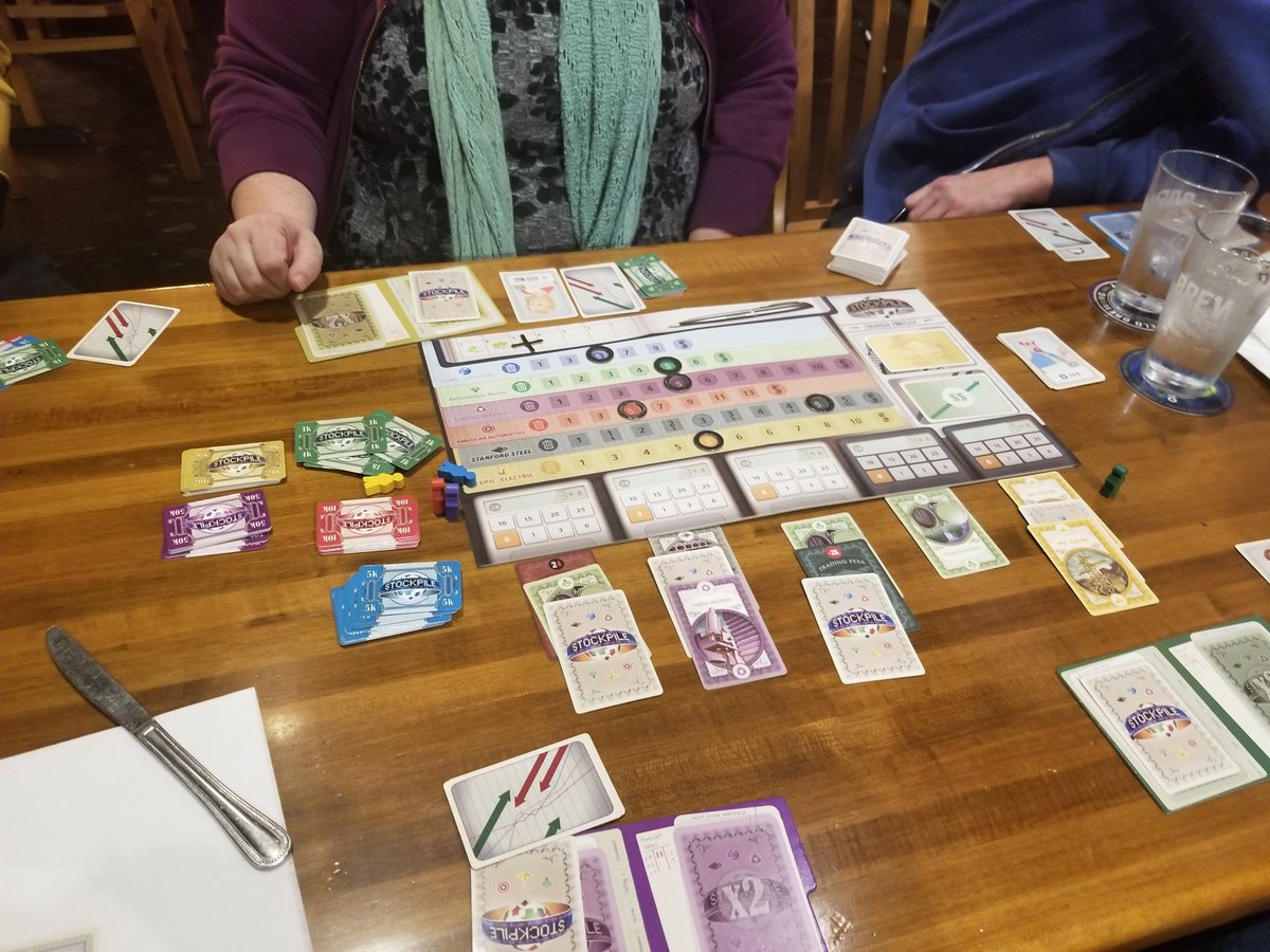 wristlock098's tweet photo. The weather kept some away. Despite the weather we had 5 out to play games tonight.
#417Gamers
#BoardGames
#TuesdayGameNight https://t.co/L9sq2T2h9O