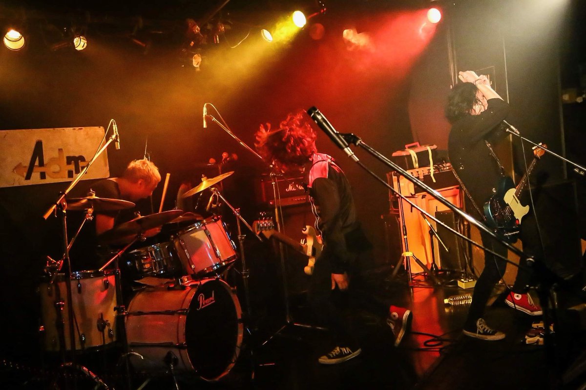 submen_info's tweet photo. 11/3(日)札幌Spiritual Lounge
「open your eyes」
#submen
#ズボンズ
#NotSunchilds
#doothebeats
#DOUBLESIZEBEDROOM
#ザジラフス
st18:00 adv¥3,000 (+1D)
HP▶︎ https://t.co/Er8CTkmcty ◀︎
チケット予約▶︎ https://t.co/6Wh4WhLsMm ◀︎
Photo by Masumi https://t.co/fQR88855Nh
