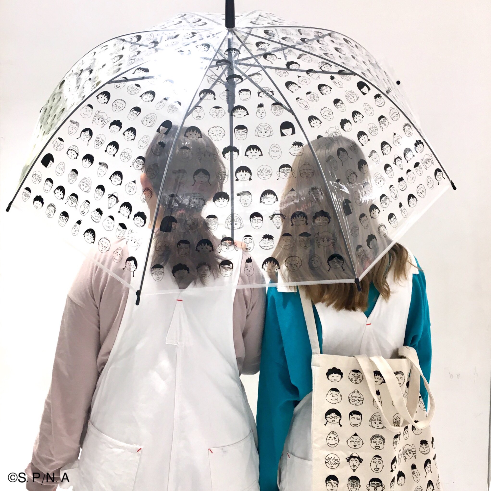 Asoko Zakka Store On Twitter Asokodeちびまる子ちゃん11 2start 可愛い傘で雨の日も楽しい気分に 発売日が迫り ワクワクが止まりません 傘 800 Tax 2wayトートバッグ 500 Tax ポーチ 300 Tax 在庫のお問い合わせは各店舗までお願いいたします
