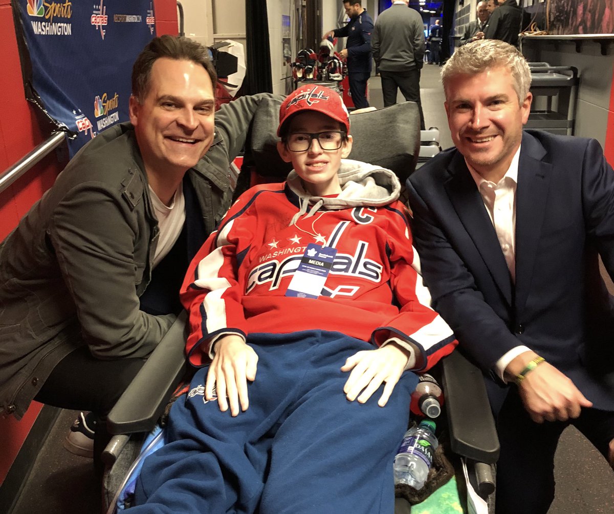 cao4poco's tweet photo. Another ☑️ off this kid’s bucket list! Thanks @JayAndDan for taking the time to visit and chat with Alex at the #ALLCAPS vs, #leafsnation game! #LUEYStrong https://t.co/osJzCEVWIR