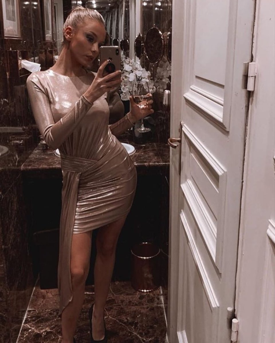 Carla (@marquiseofwine) on Twitter photo 