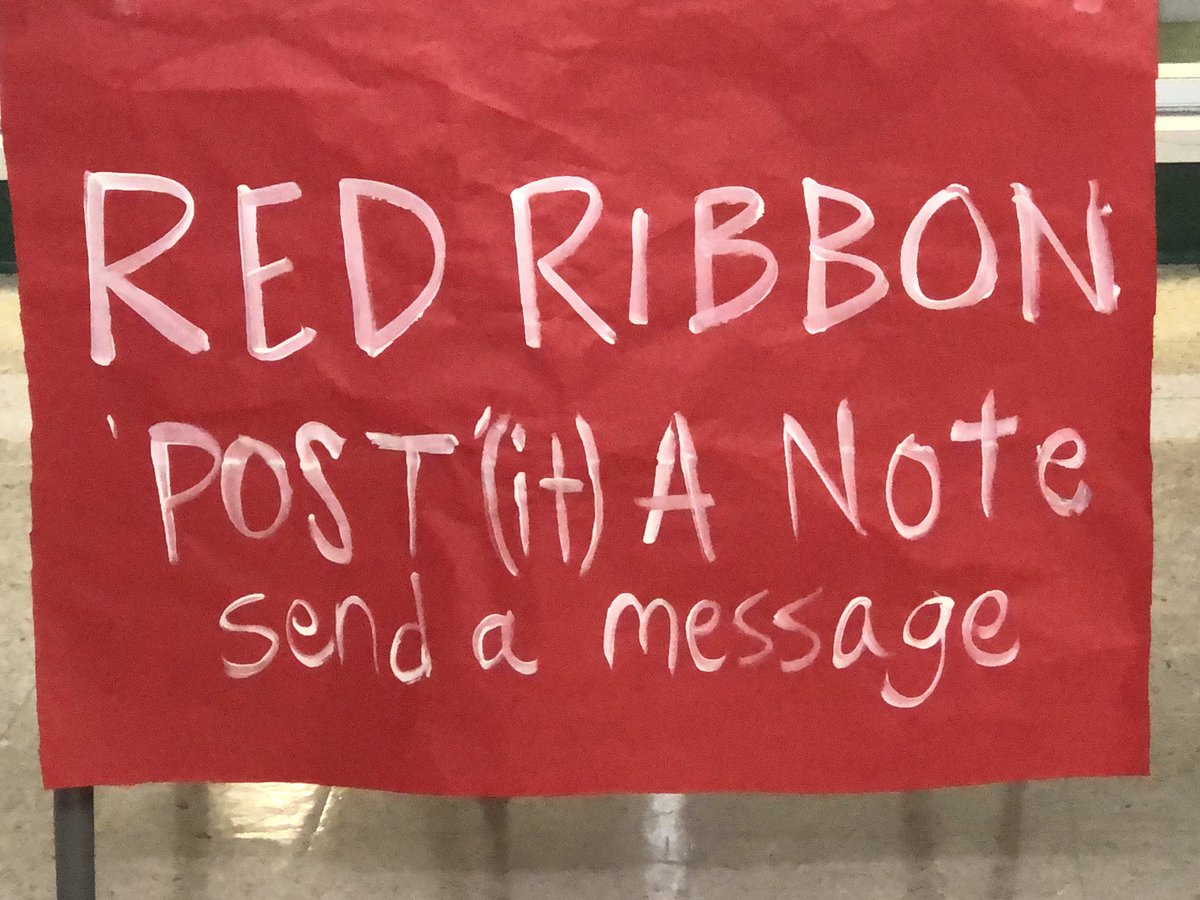 kingstudentco's tweet image. Red Ribbon Week at #OurKINGdom #SendAMessage #ItsNotAGame @RKHSKingTeam @TASC_StuCo @NatStuCo @redribbonweek