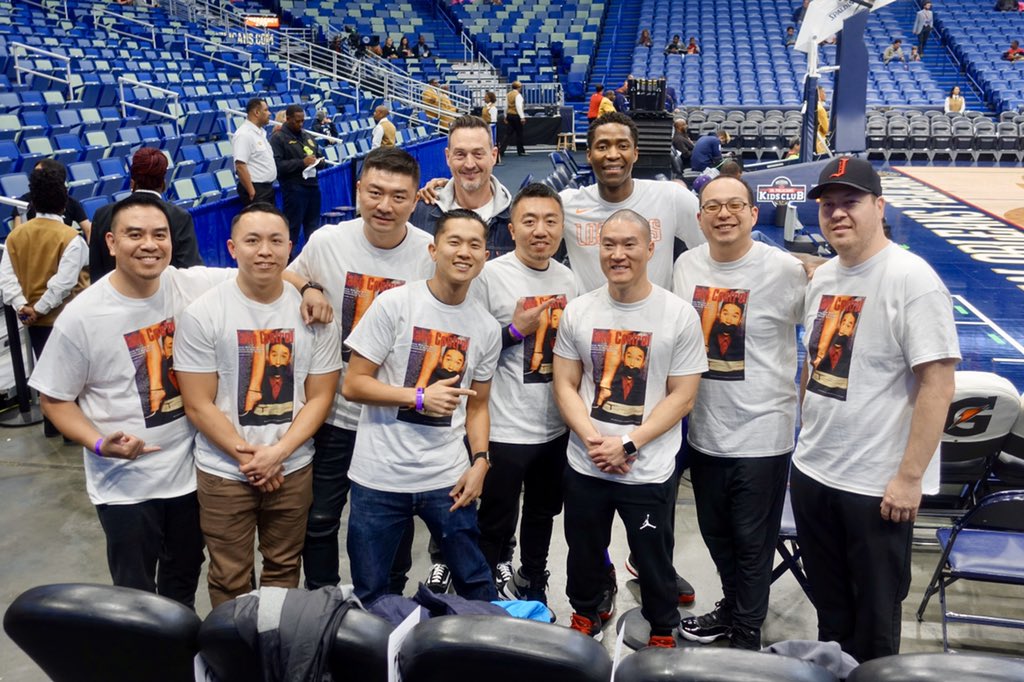 RikDaddy's tweet photo. @Ballislife #TeamJCrossover agrees! Jamal needs to be signed to a team ASAP. https://t.co/yhenp8ntKZ
