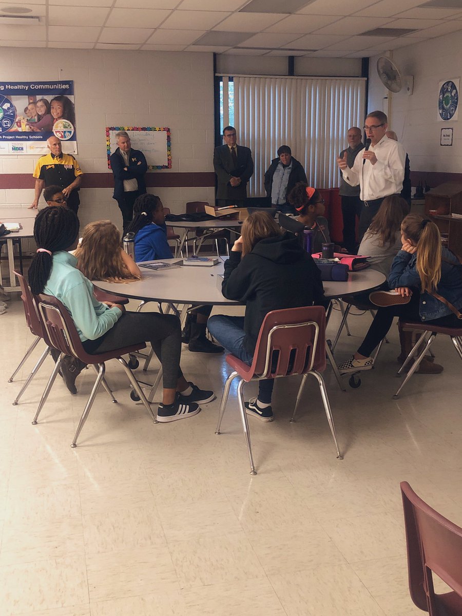 teamdemorest's tweet photo. Ss could not stop talking about today’s launch of The Young Inventors Project! Thanks to @LivoniaChamber for organizing, coordinating, and inspiring innovators and builders!   @AlphaUSA  @BoschGlobal @schoolcraftnow  @CVille_AP @CvilleSupe @ReneeMValentine #CSD_AllMeansAll https://t.co/HAeyDq3okW