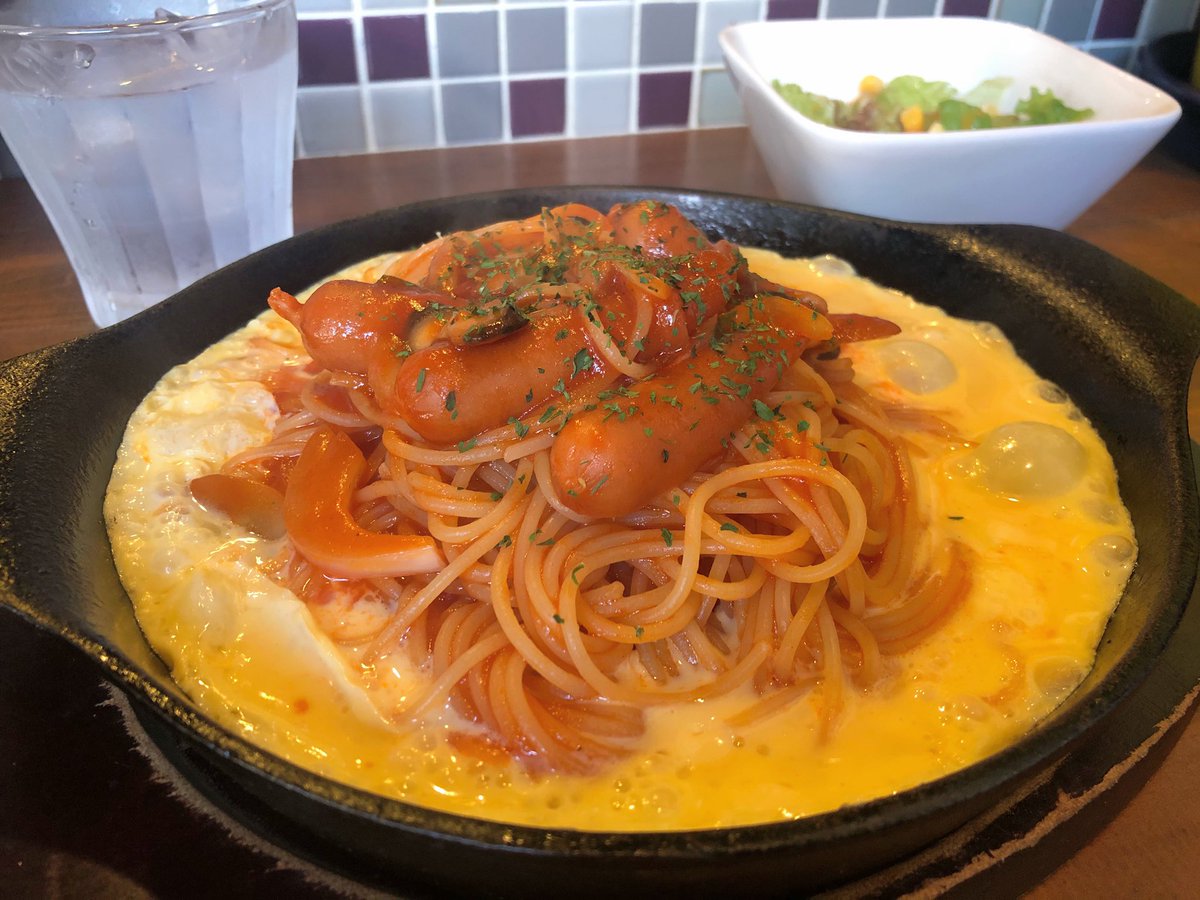 treetop_star's tweet photo. お昼ですね

いつも行っている大好きなお店でランチしています
女性オーナー2人のお店、グラスモンキーです

パスタやオムライスが週替わりで、とても美味しい！
毎週楽しみです
お店が空いている時には、いとちんさん@ZexBul3と月や星の話をしています

https://t.co/1jPLAIeAz2

お近くの方はぜひ〜 https://t.co/3WLyw2CyyV