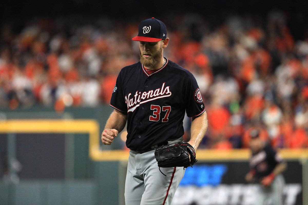 Like his glove says: “Respect”

Nice work by the San Diego native. Congrats, @stras37