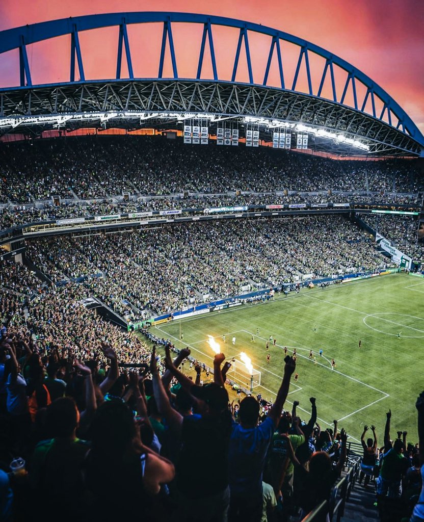 LumenField's tweet photo. 2 words: GO SOUNDERS 💥 #mlscupplayoffs https://t.co/7Ik15XRGbt