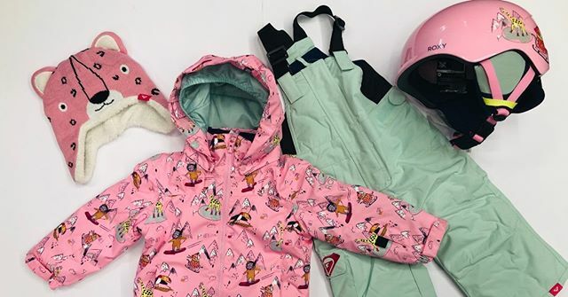 SnowcentralAUS's tweet photo. New Season Roxy, DC and Quicksilver is here! Checkout this cute little girls set 😍
#roxy #roxysnow #snowcentral #lovesnow #playoutside #optoutside #winterbreak #snow #ineedthat https://t.co/b0SSPX1hsO