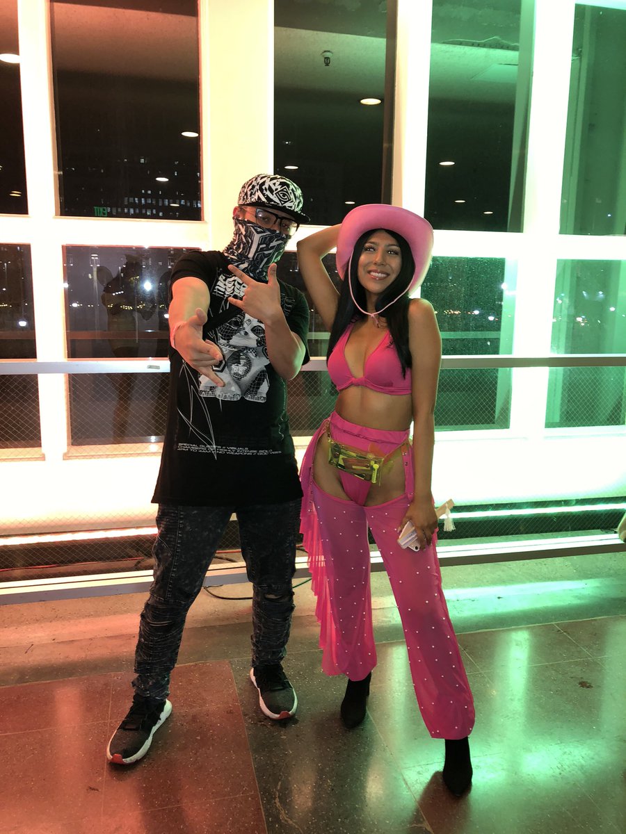 Flumestradamus's tweet photo. BOO was lit this past weekend ππ₯ #BOOSF @insomniacevents https://t.co/G0Qy6FYJw2