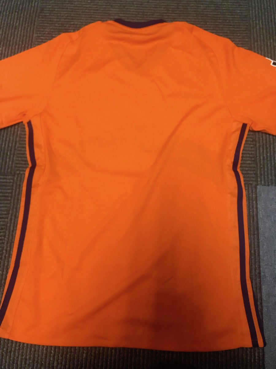Albirex Niigata (2). Size M (overseas S to M) 50 cm approx. chest. MINT with tag. Home 2017. Adidas. Climacool. Only $95 with FREE Soccer Magazine 28. Shipping worldwide $16 registered air.