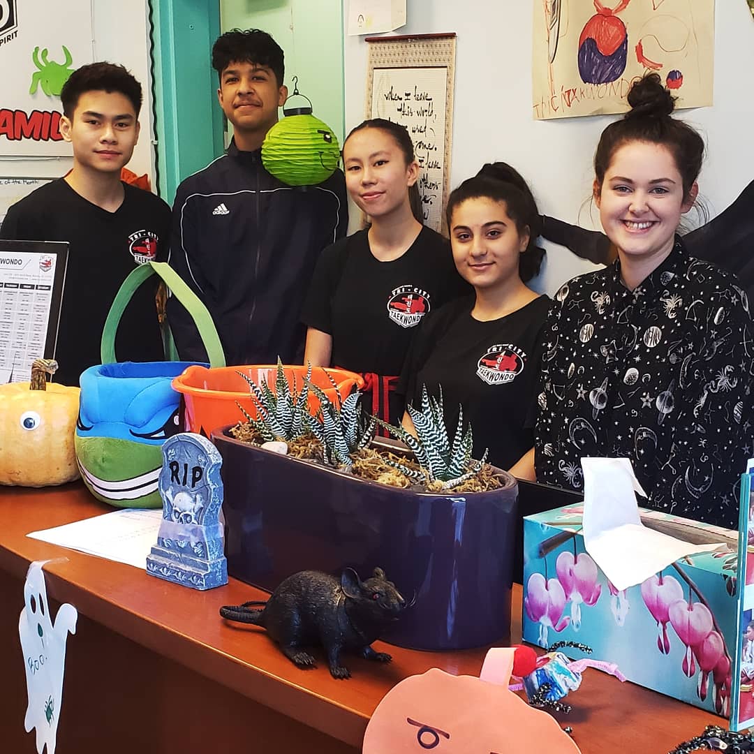 NorthRoadBIA's tweet photo. We had a blast at our annual Trick or Treat on North Road event 🎃 and we hope you did too.
A BIG thank you to all of our amazing volunteers and businesses who participated! We couldn't have done it without you.
#visitnorthroad #burnaby365 #burnaby #uniquelycool https://t.co/xdO91C7XLE