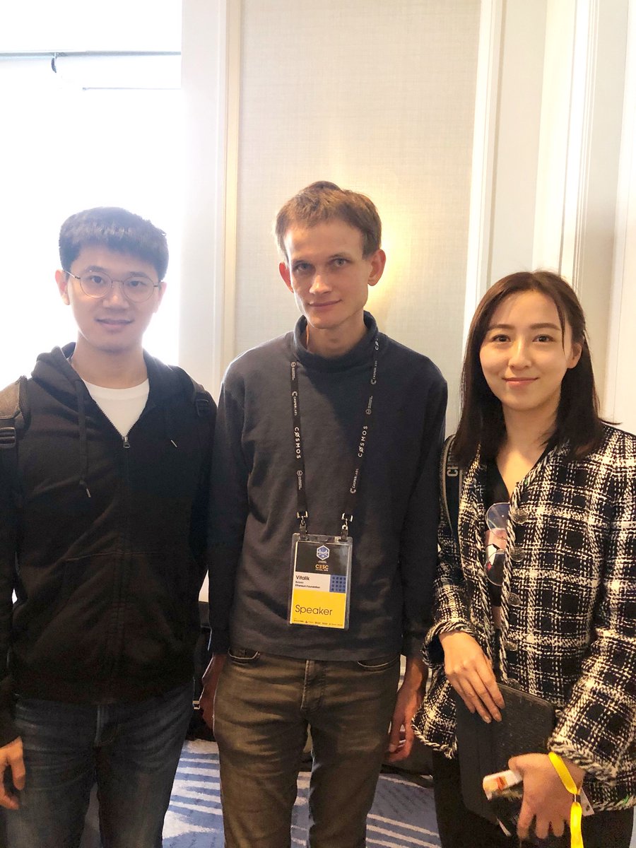 obsidian_labs's tweet image. Meet @VitalikButerin along with other speakers in #SFBW19, so much fun to share #EOSStudio (eosstudio.io) and spent a great day with friends from the global crypto community!