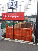We're still collecting polystyrene at Kirkstall HWRC! This is a really exciting trial - polystyrene is currently recycled almost nowhere in the UK! Our HWRCs are open 7 days a week so you can even recycle on a Sunday socsi.in/UCHaX