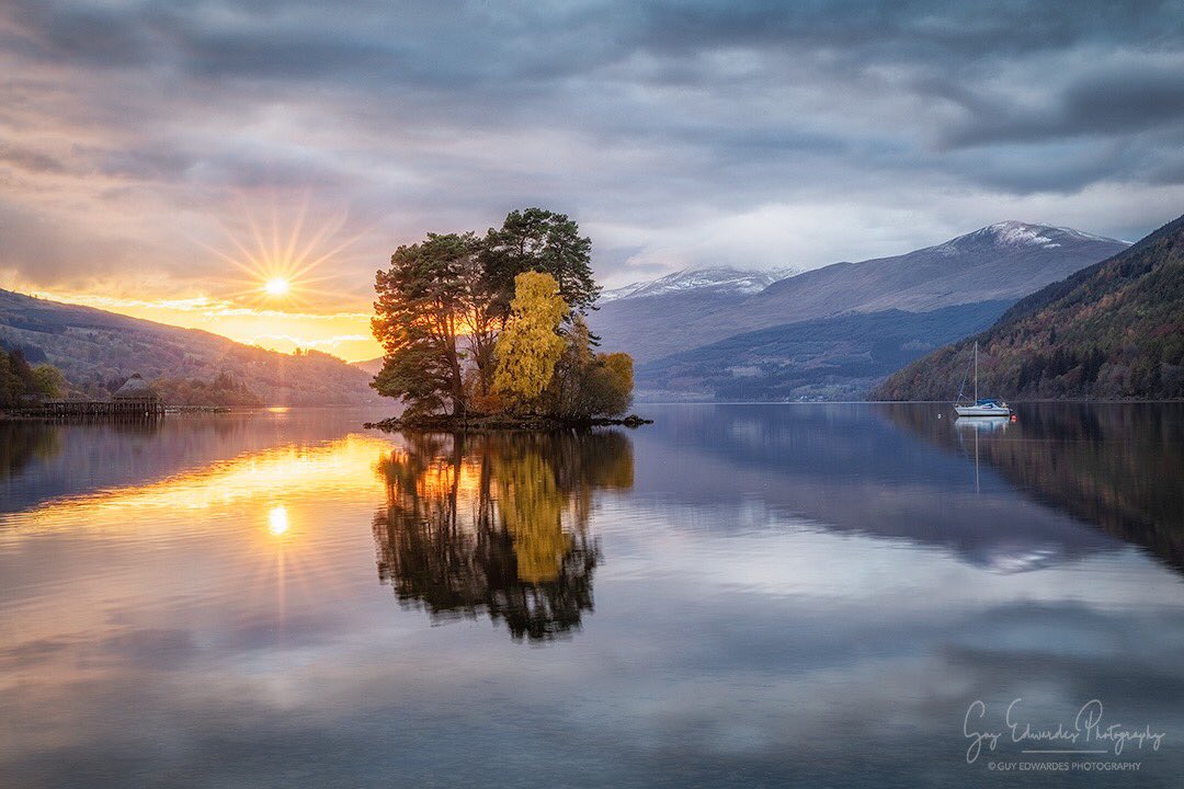A lovely sunset from the shores of Loch Tay taken yesterday evening on the third day of my Scottish Highlands in Autumn workshop.
© Guy Edwardes Photography
#scotlandshots #visitscotland #lochtay #kenmore #scotland #gloriousbritain #ordnancesurvey #visitbritian #autumnwatch