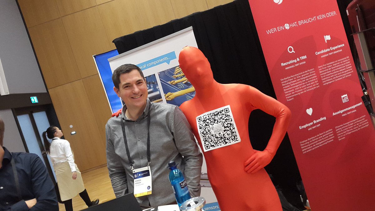 SasaRemmert's tweet photo. @HIGHEST1877 #HIK2019 
Wer hat seine Idee schon gefunden? 
@HIGHEST1877 
Kommt auch zum #innoday2019 12.12. im @ds_darmstadtium https://t.co/MDOAyKx5Iy