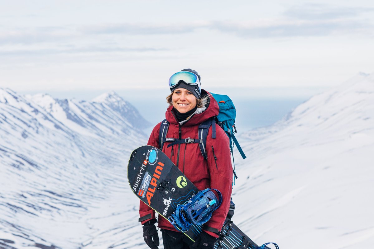 Nous sommes heureuses d'accueillir <a href="/annefloremarxer/">Anne-Flore Marxer</a> 
dans le cadre de notre 'Soirée Gala 60 Ans'. Anne-Flore est une snowboardeuse suisse, qui en 2011, a remporté le Freeride World Tour et en 2018, réalisé le film "A Land Shaped by Women". lnkd.in/dPq4e33 #bpwlausanne