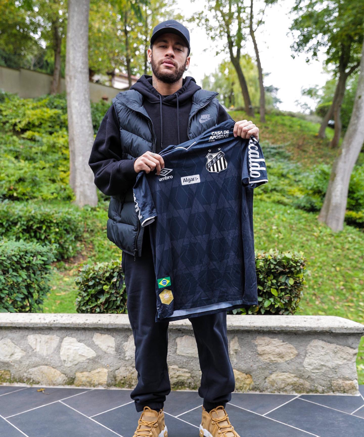 Yas Horii ネイマールがインスタにアップしたポストにサンチスタはグッとくるね Meninosdavila T Co Bv6lqr45fm Twitter