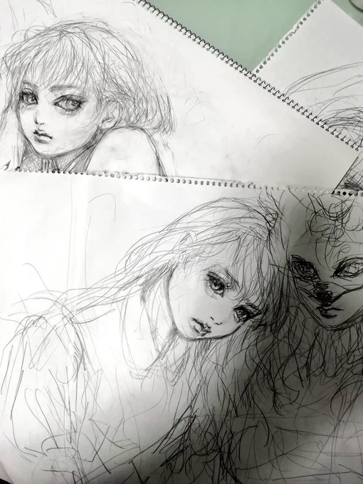たまっているラフ画を整理してたら

【←2019年6月】【 2017年6月→】   

この2年間で成長できた気がする✨

1ヶ月に1作品、必ず1枚絵を完成させるのを目標にしてきたけど
コツコツ続けてみて良かったな? 