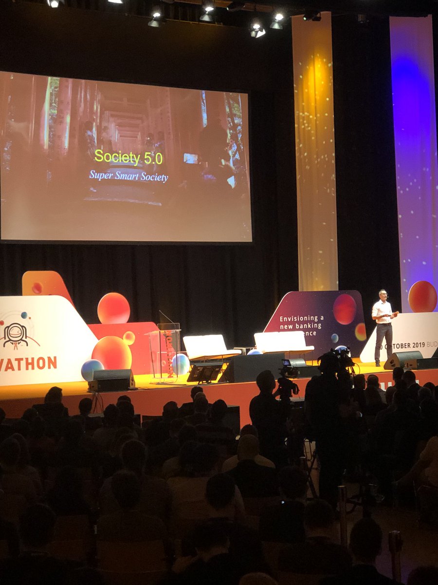 AndreaMonti71's tweet photo. Pietro Scarpino at Novathon 2019 - a new oracular society!
#Novathon #nttdata @NTTDATA_IT https://t.co/4OQ6tkRNPT