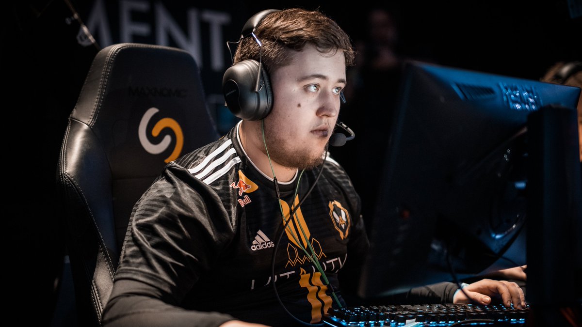 Team Vitality - Ninjas in Pyjamas