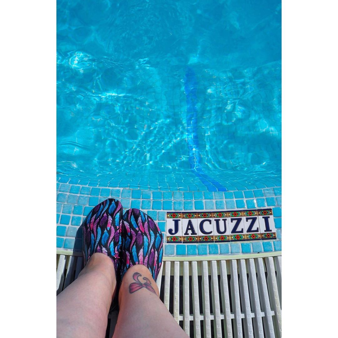 SolPrincipe_'s tweet photo. Time to enjoy bubbles! #Regram #SolbyMelia #JetSetFam Photo by: sankariheidi https://t.co/iFfo2y6LLR